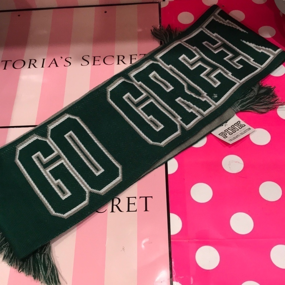 VS Victoria’s Secret PINK Collegiate Scarf GO GREEN